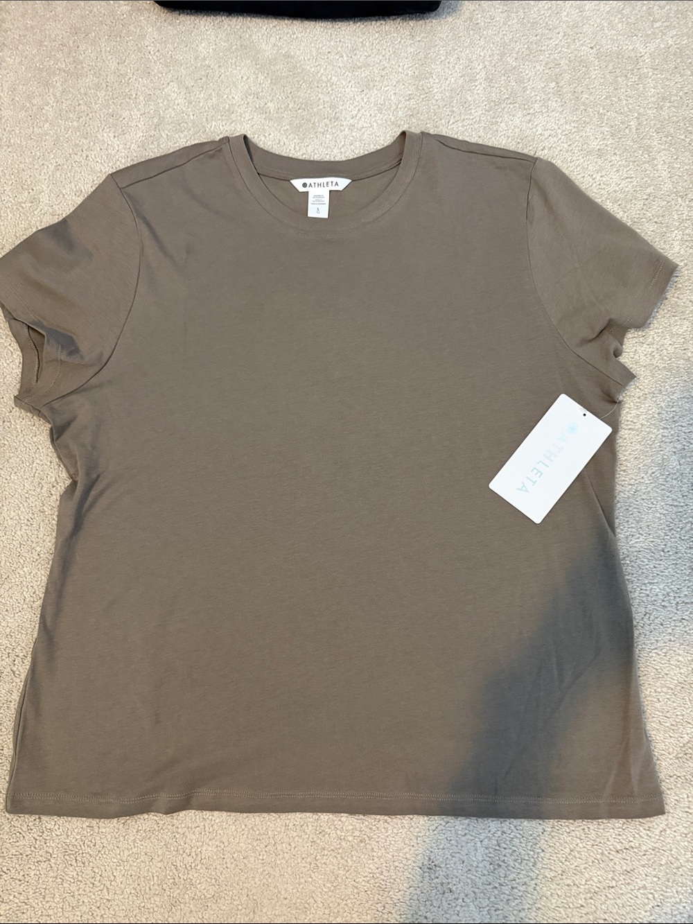 NWT Athleta L taupe Favorite Cotton Tee